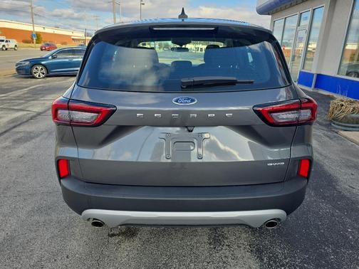 2023 Ford Escape Base