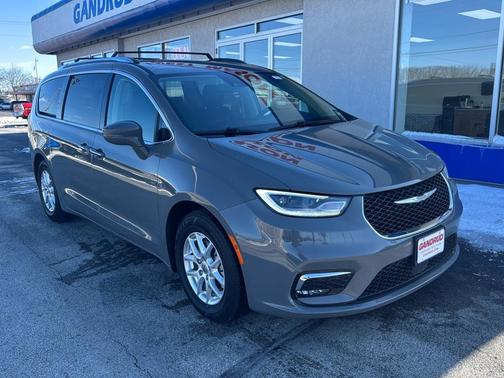 2021 Chrysler Pacifica Touring-L