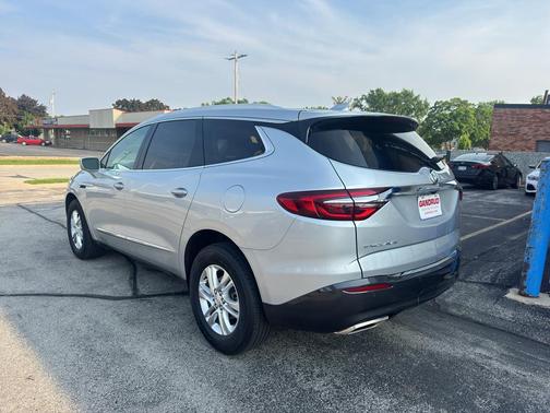 2020 Buick Enclave Essence