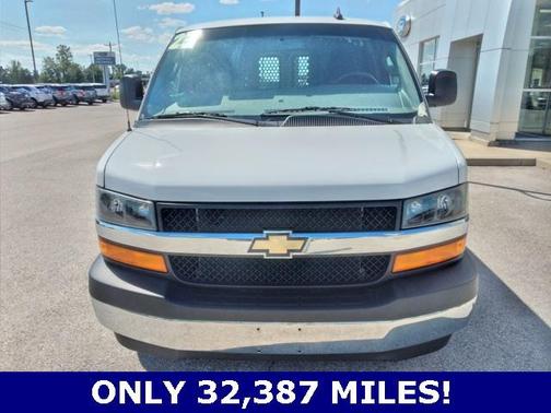 2023 Chevrolet Express 2500 RWD 2500 Regular Wheelbase WT