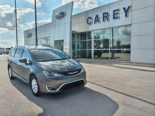 2018 Chrysler Pacifica Touring-L Plus