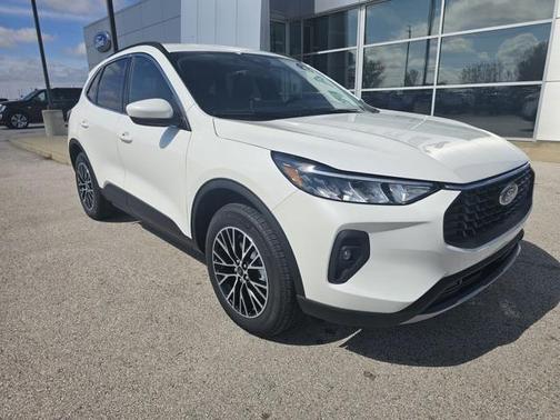 2025 Ford Escape PHEV SE