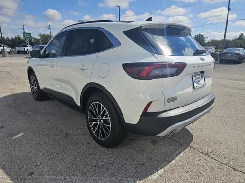 2025 Ford Escape PHEV SE