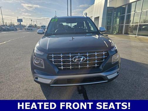 2023 Hyundai VENUE Limited