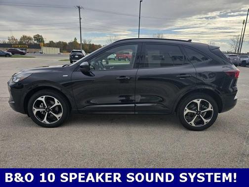 2023 Ford Escape ST-Line Select