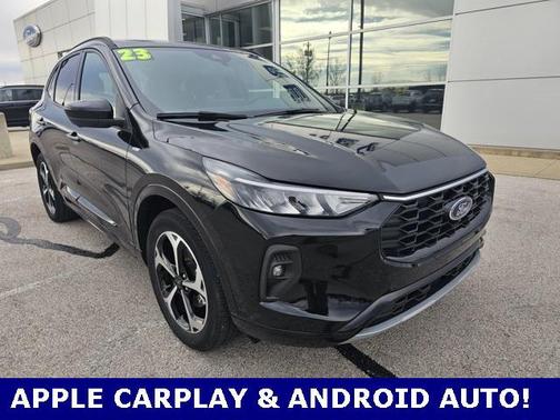 2023 Ford Escape ST-Line Select