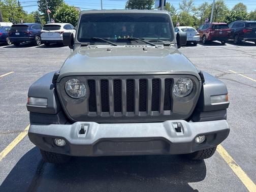 Sting-Gray Clearcoat 2019 Jeep Wrangler Unlimited Sport