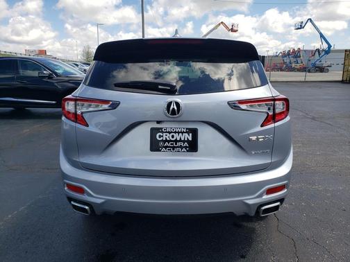 Solar Silver Metallic 2026 Acura RDX Advance Package