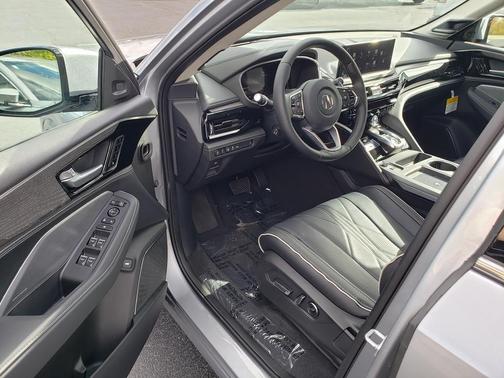 2026 Acura MDX w/Advance Package