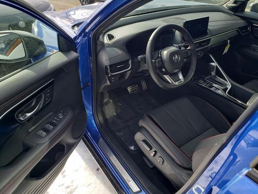 2025 Acura ADX A-Spec with Advance