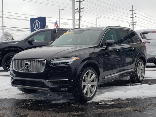 2019 Volvo XC90 T6 Inscription