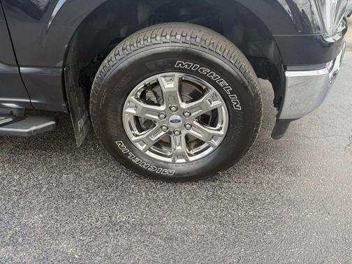 Agate Black Metallic 2021 Ford F-150 XLT