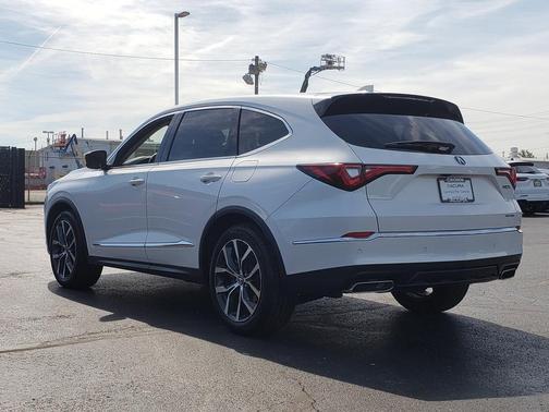 Platinum White Pearl 2023 Acura MDX Technology Package