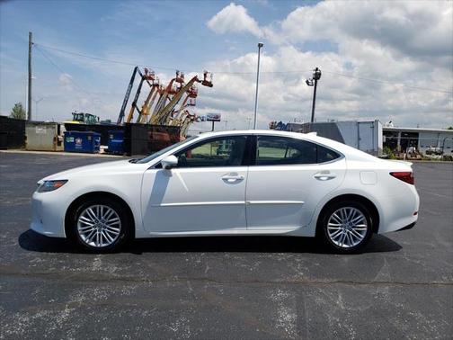 2015 Lexus ES 350 Crafted Line