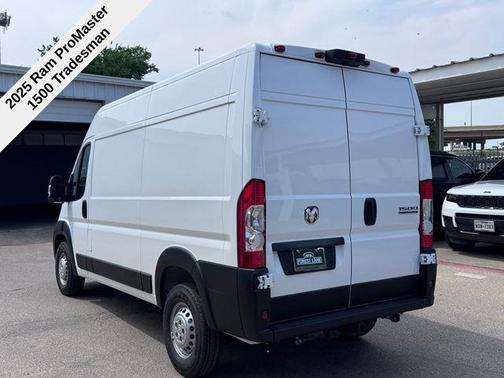 2025 RAM ProMaster 1500 Base
