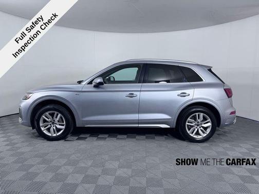 2022 Audi Q5 45 S line Premium