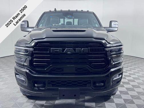2025 RAM 2500 Laramie Crew Cab 4x4 6'4' Box