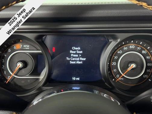 2025 Jeep Wrangler 4-Door Sahara 4x4