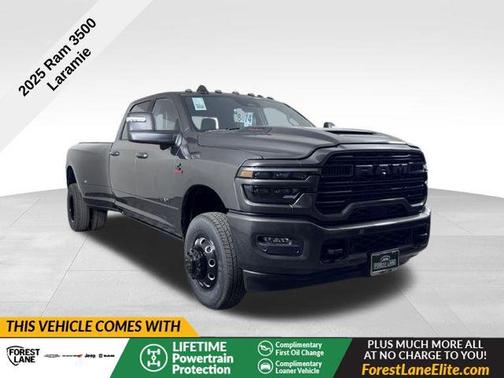 2025 RAM 3500 Laramie Crew Cab 4x4 8' Box