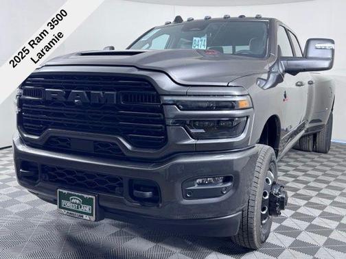 2025 RAM 3500 Laramie Crew Cab 4x4 8' Box