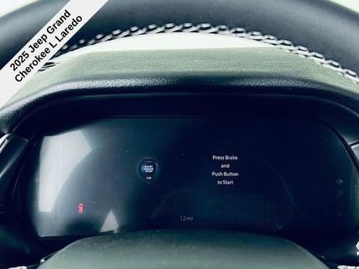 2025 Jeep Grand Cherokee L Laredo