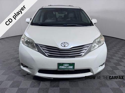 2016 Toyota Sienna XLE Premium
