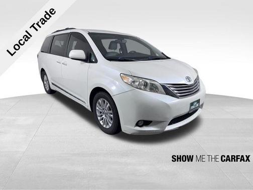 2016 Toyota Sienna XLE Premium