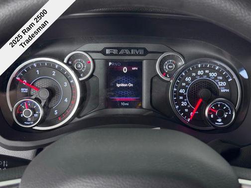 2025 RAM 2500 Tradesman Crew Cab 4x4 6'4' Box