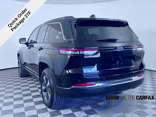 2022 Jeep Grand Cherokee 4xe Base