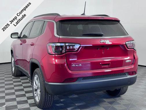 2025 Jeep Compass Latitude