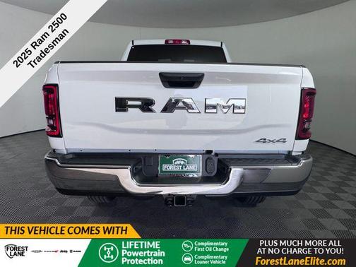 2025 RAM 2500 Tradesman Crew Cab 4x4 6'4' Box