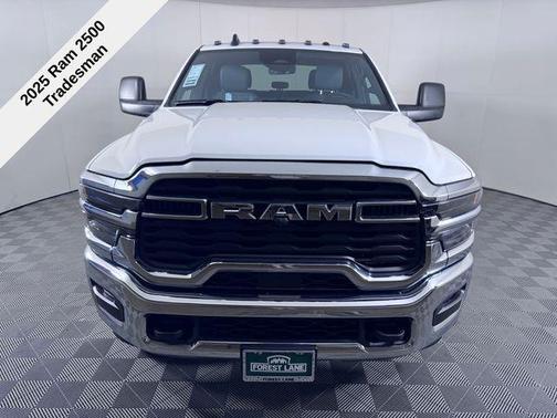 2025 RAM 2500 Tradesman Crew Cab 4x4 6'4' Box
