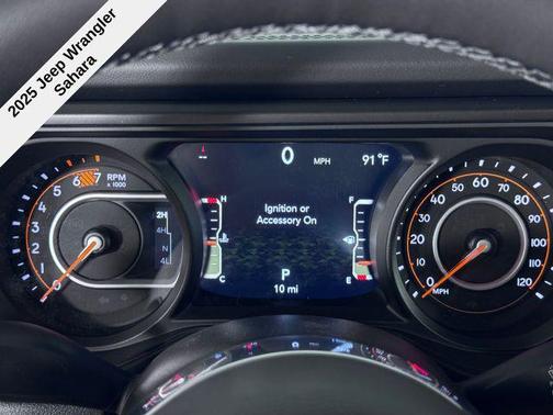 2025 Jeep Wrangler 4-Door Sahara 4x4