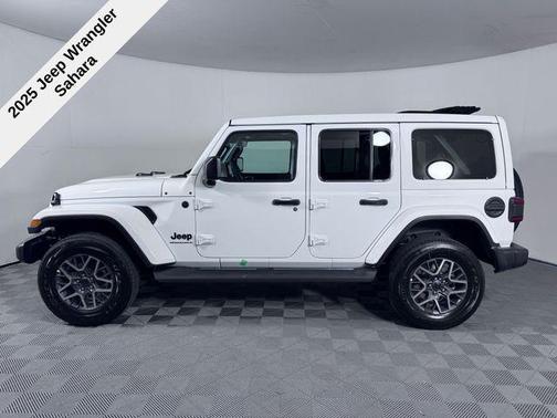 2025 Jeep Wrangler 4-Door Sahara 4x4