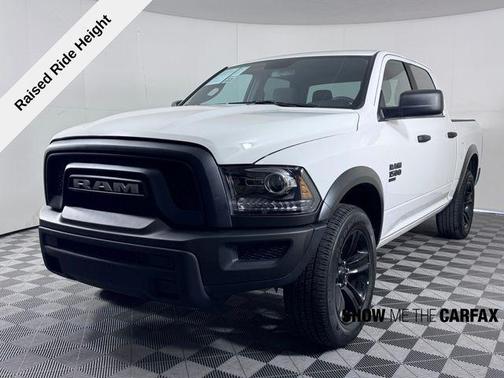 2024 RAM 1500 Classic Warlock Crew Cab 4x4 5'7' Box