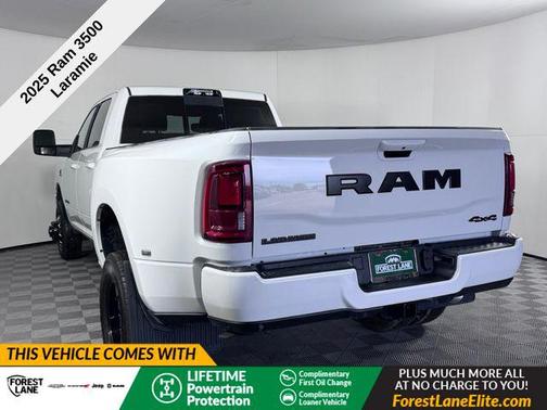 2025 RAM 3500 Laramie Crew Cab 4x4 8' Box
