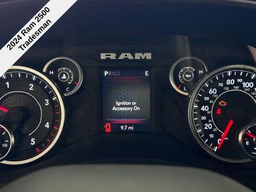 2024 RAM 2500 Tradesman Crew Cab 4x4 6'4' Box