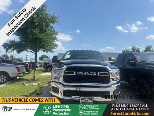 2024 RAM 3500 Tradesman Crew Cab 4x4 8' Box