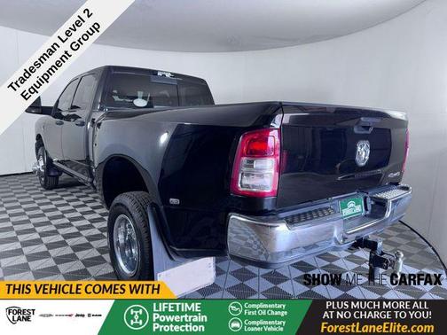 2024 RAM 3500 Tradesman Crew Cab 4x4 8' Box