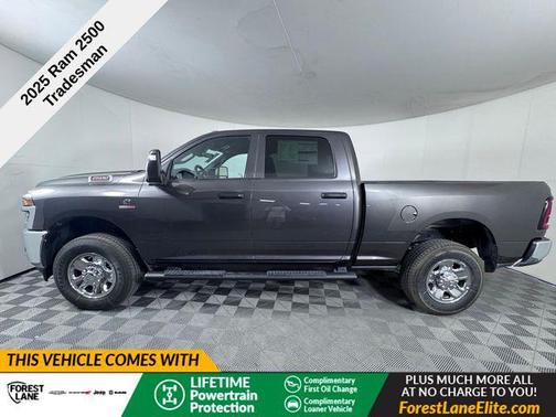 2025 RAM 2500 Tradesman Crew Cab 4x4 6'4' Box