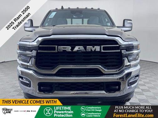 2025 RAM 2500 Tradesman Crew Cab 4x4 6'4' Box