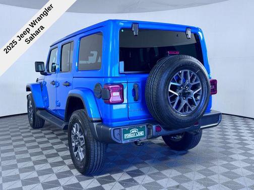 2025 Jeep Wrangler 4-Door Sahara 4x4