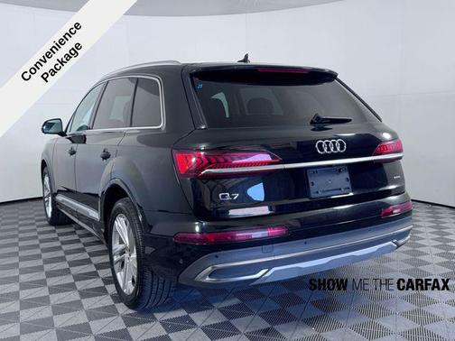 2023 Audi Q7 55 Premium Plus