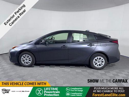 2022 Toyota Prius LE