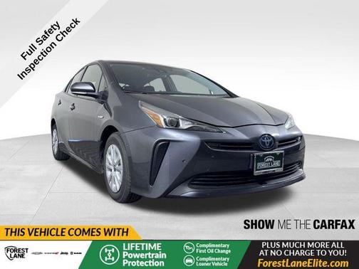2022 Toyota Prius LE