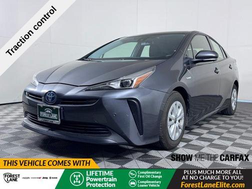 2022 Toyota Prius LE