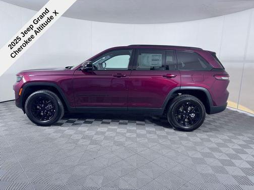 2025 Jeep Grand Cherokee Altitude