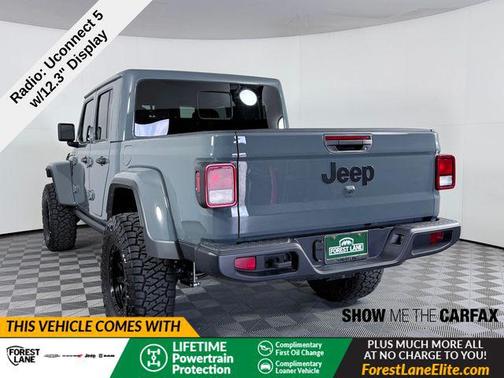 2025 Jeep Gladiator Nighthawk