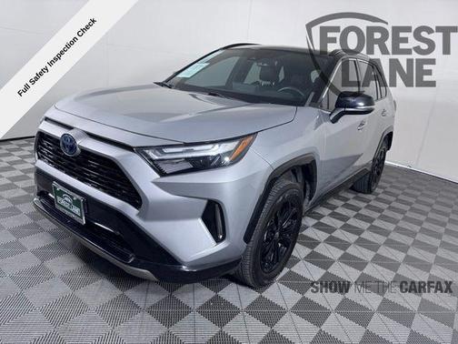 2022 Toyota RAV4 Hybrid SE