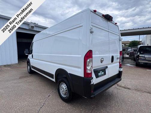 2025 RAM ProMaster 2500 Tradesman